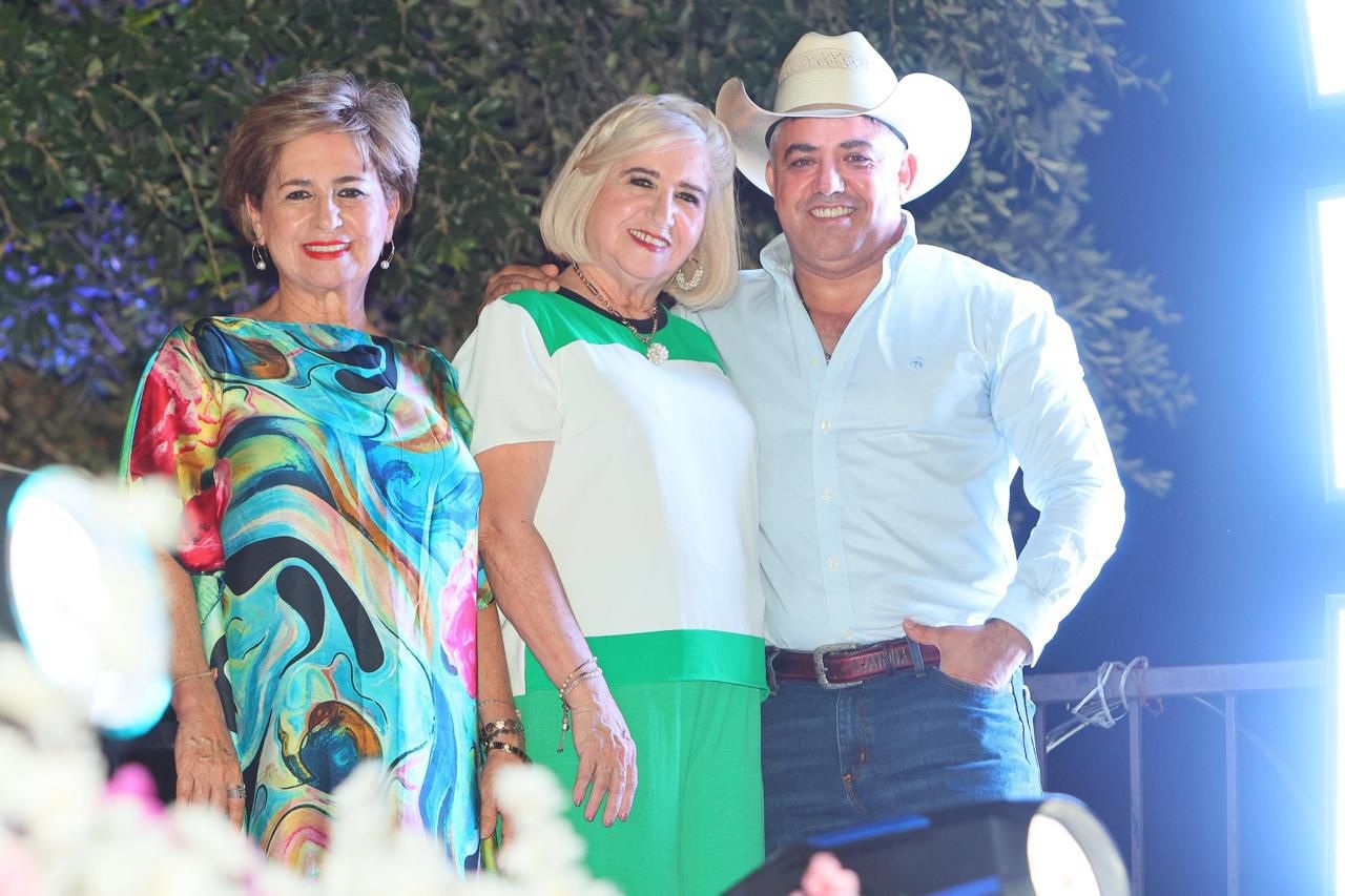 Elige Sabinas a nueva Reina del Adulto Mayor