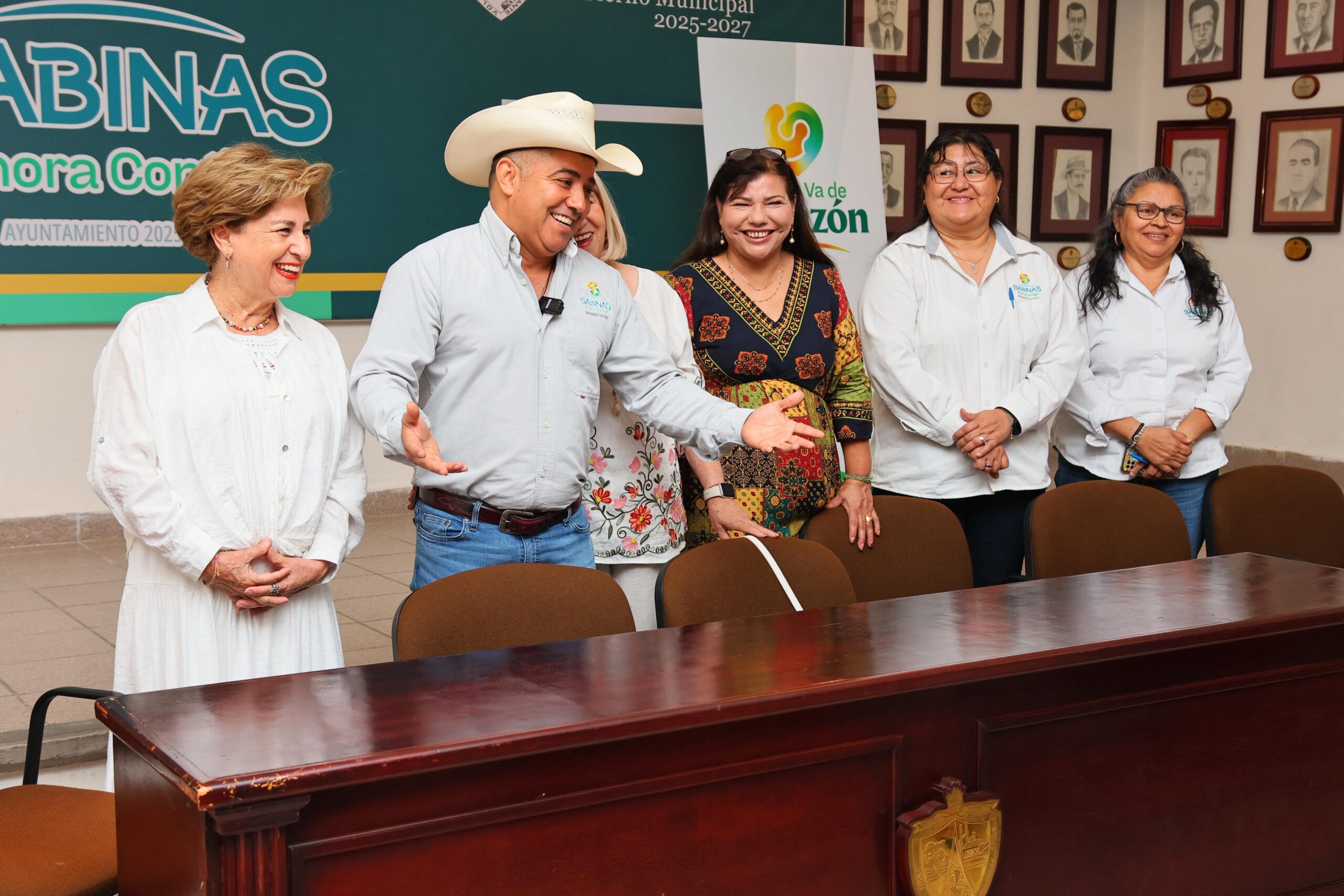 Agosto, Mes del Adulto Mayor: DIF Sabinas inicia entrega de apoyos alimentarios a empacadores voluntarios