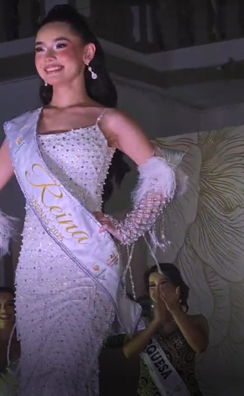Es Ana Fernanda l Reina de Sabinas