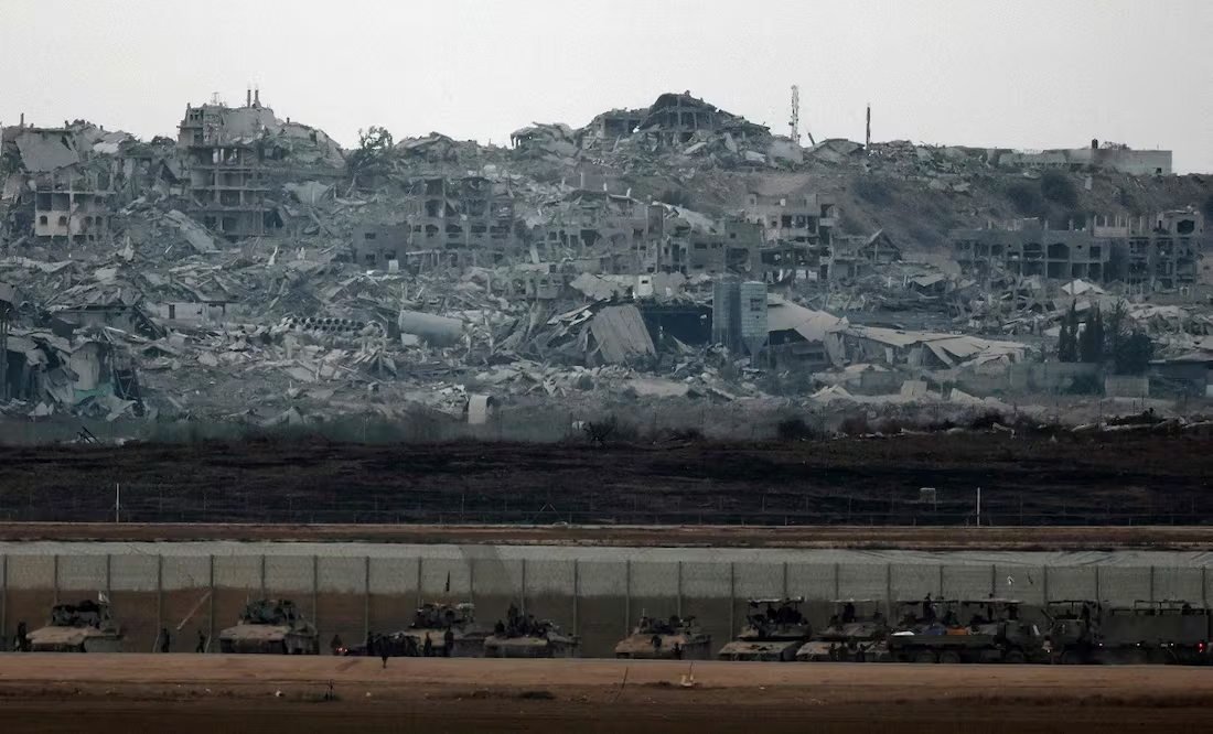 Netanyahu ordena reiniciar negociaciones con Hamas para liberación de rehenes; Israel alista toma de Ciudad de Gaza