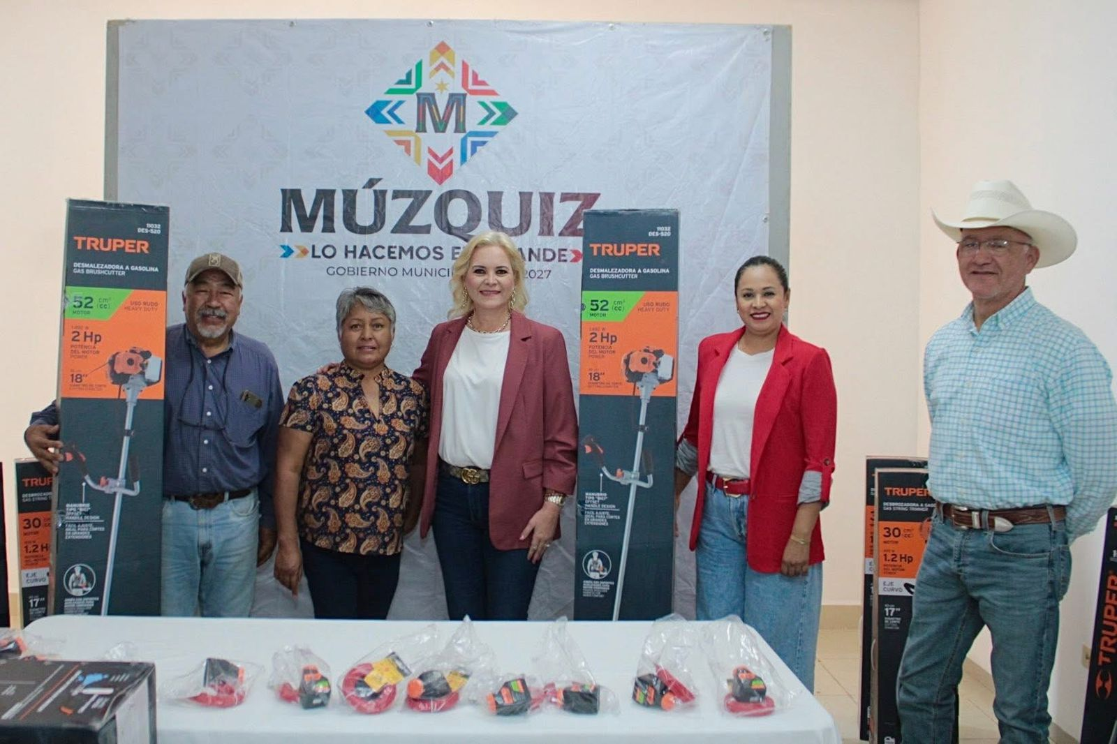 Múzquiz se pone en acción con nuevo equipo y maquinaria de limpieza