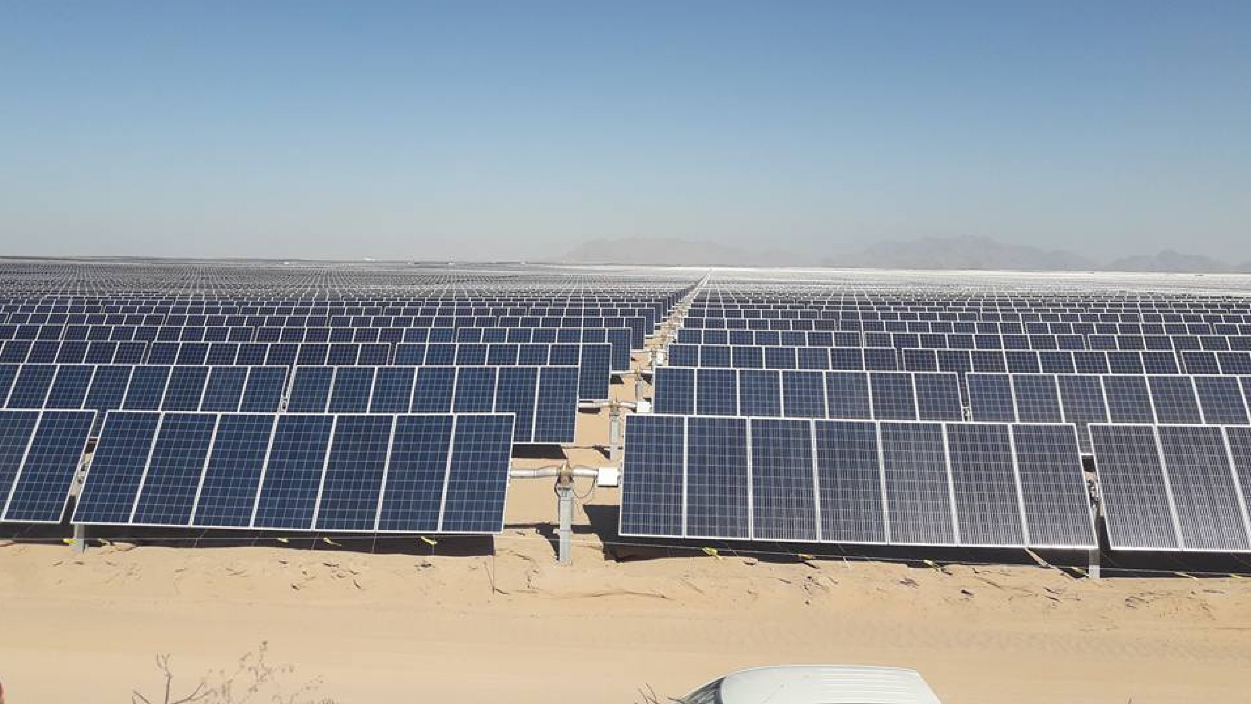 Proyecta Daimler instalar granja solar en Coahuila