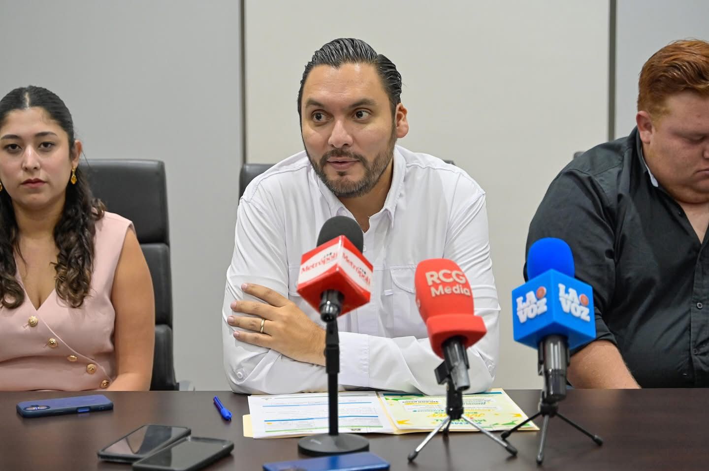 Anuncian a ganadores de Premio de Juventud