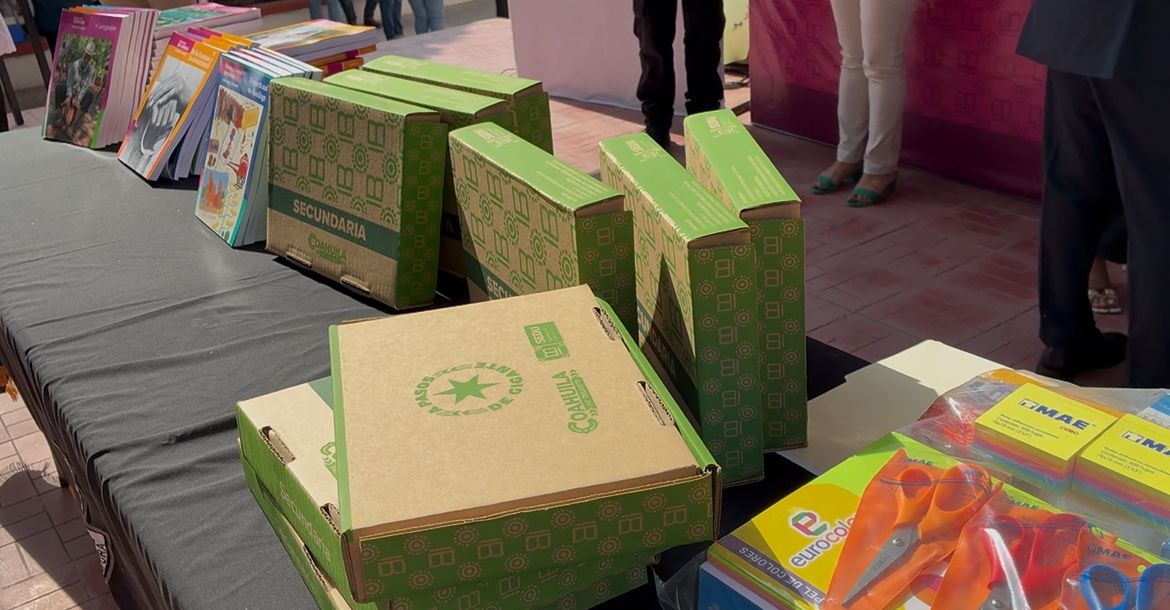 Refuerza Coahuila apoyo a educación