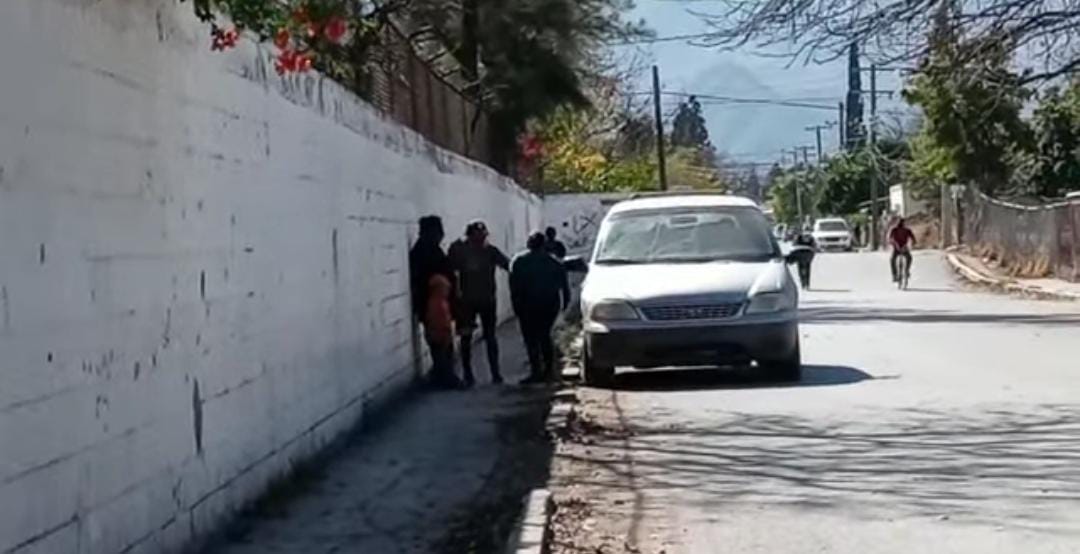 Perro muerde rostro a niño de seis años