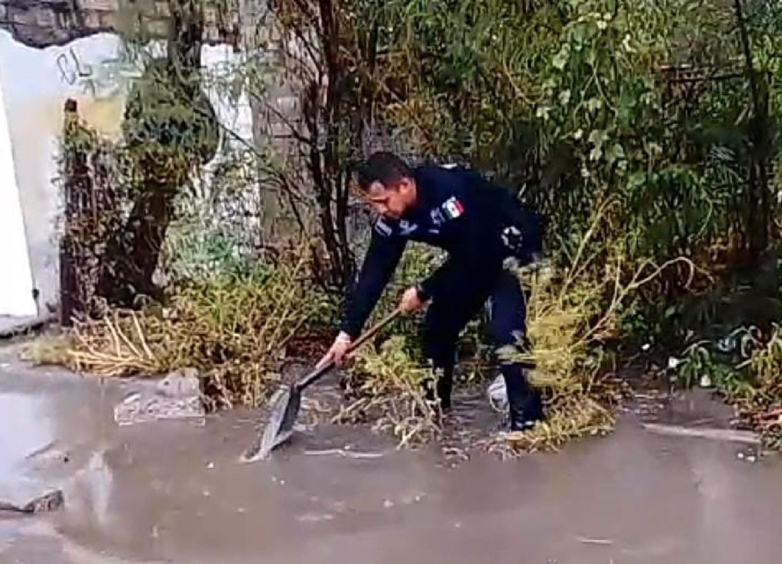 Atiende PC Múzquiz a damnificados por lluvia