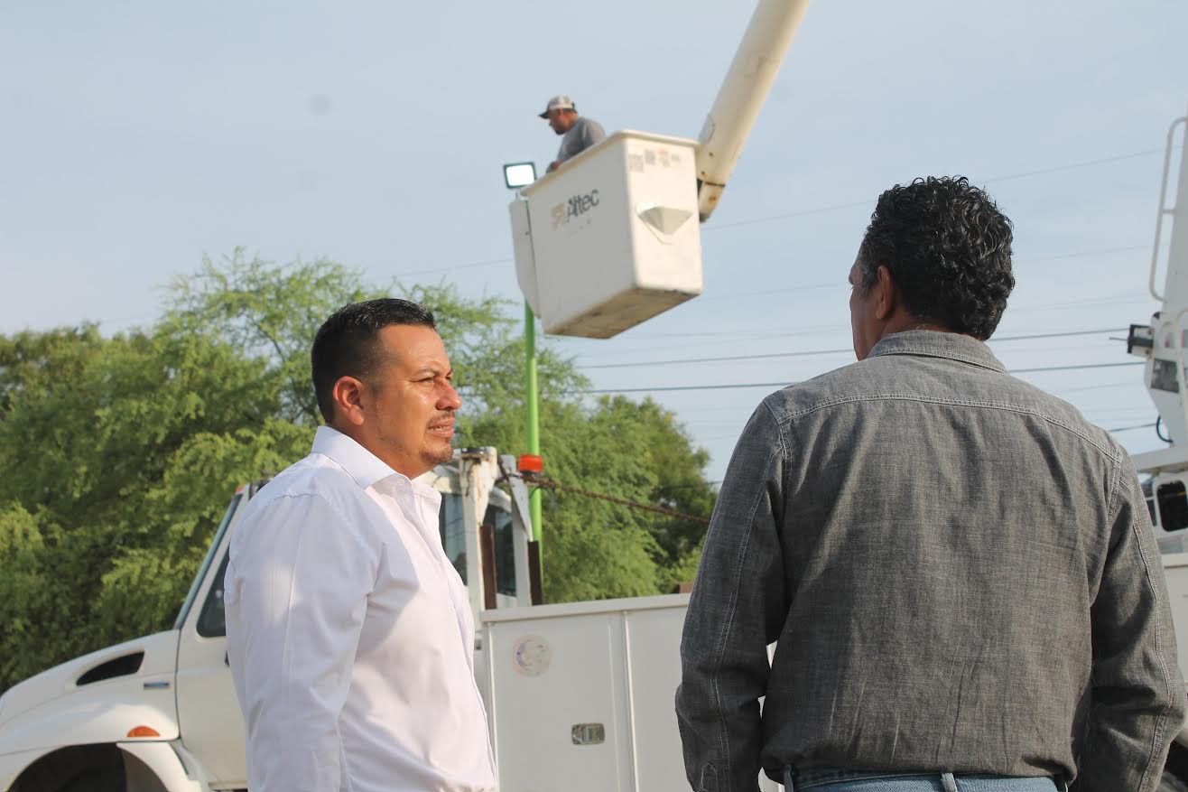 FUNCIONARIOS DE SAN BUENA SE SUMAN A “MEJORA TU COLONIA”
