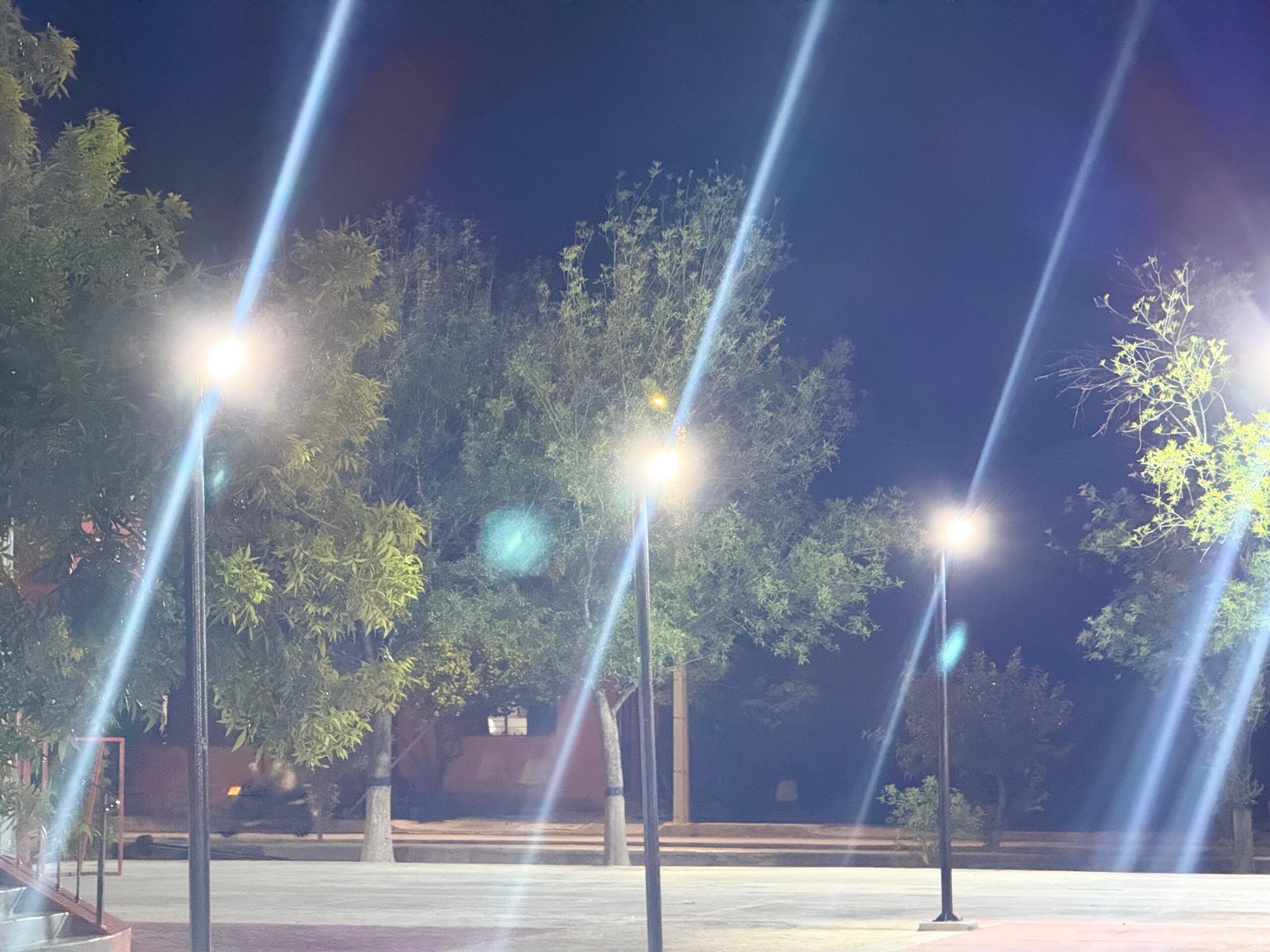 ILUMINAN EN SAN BUENAVENTURA POPULAR PLAZA PRUDENCIO GARZA