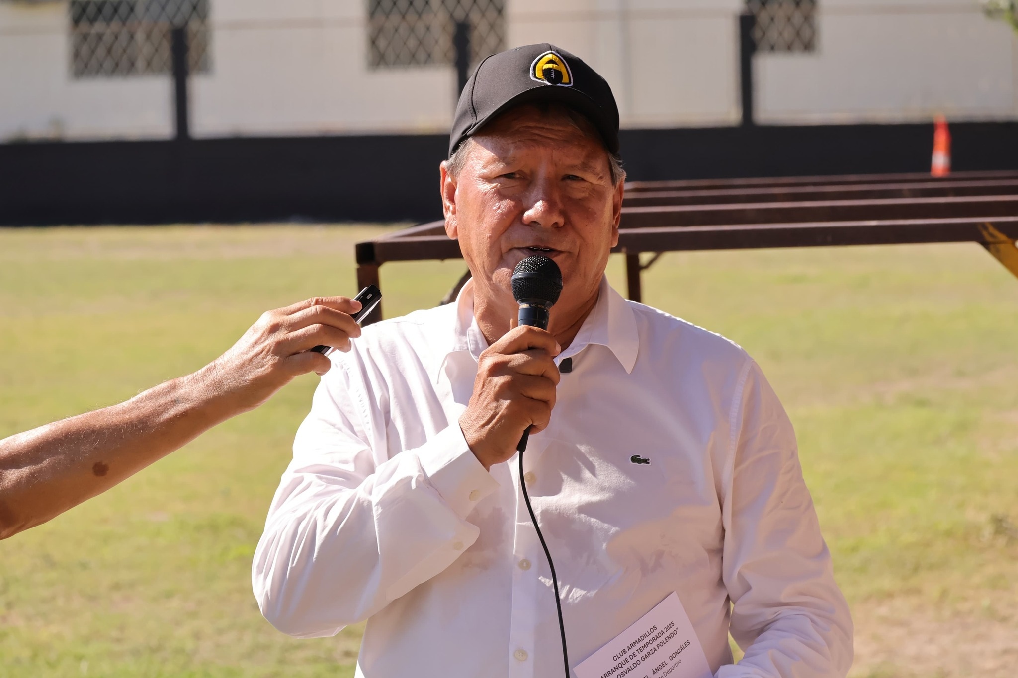 Inaugura Óscar liga de fútbol americano