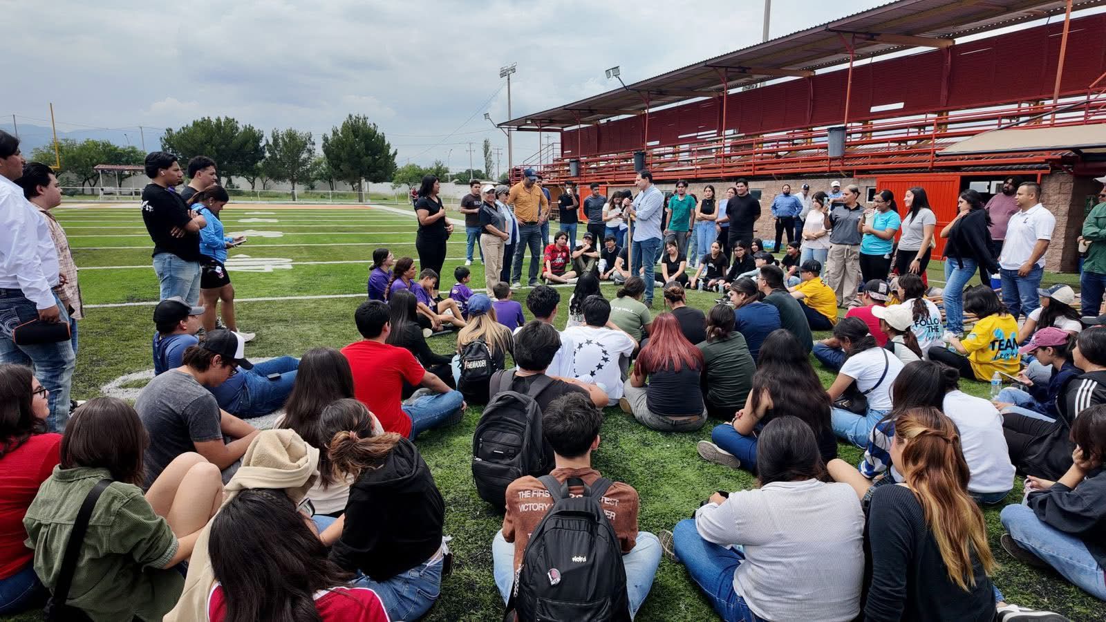 Limpieza y reforestación al Estadio “El Yaqui” Heredia