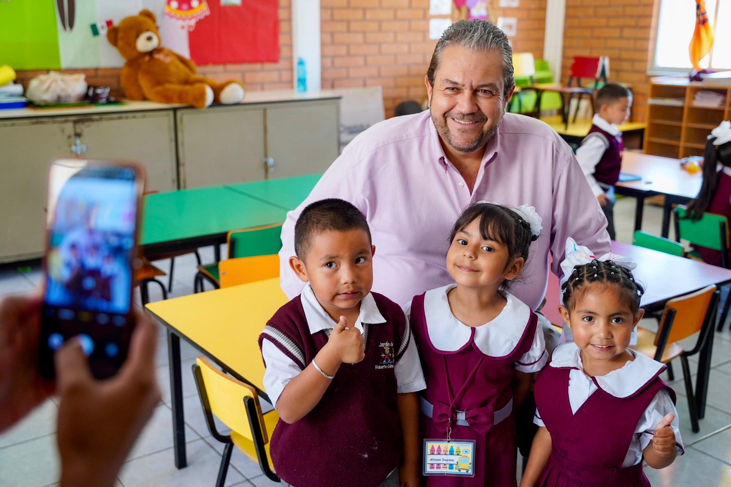 Impulsa Ramos, con hechos, educación de calidad