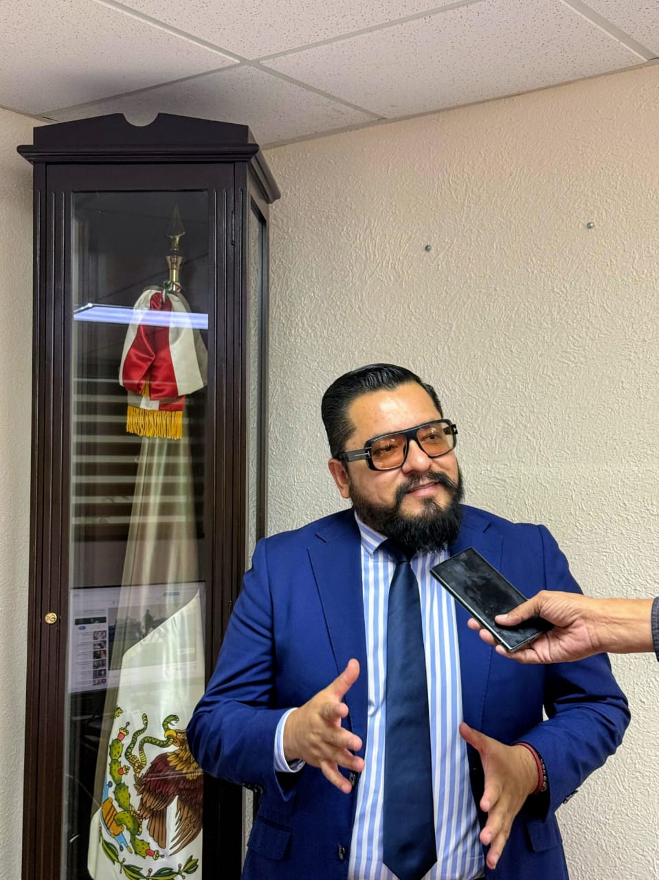 Inicia a los 21 años en carrera judicial