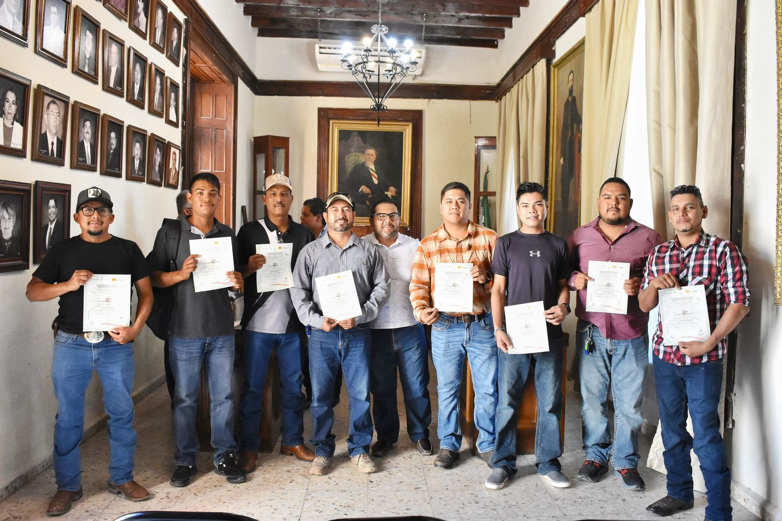 IMPULSA VÍCTOR LEIJA LA CAPACITACIÓN COMO MOTOR DE BIENESTAR PARA LAS FAMILIAS