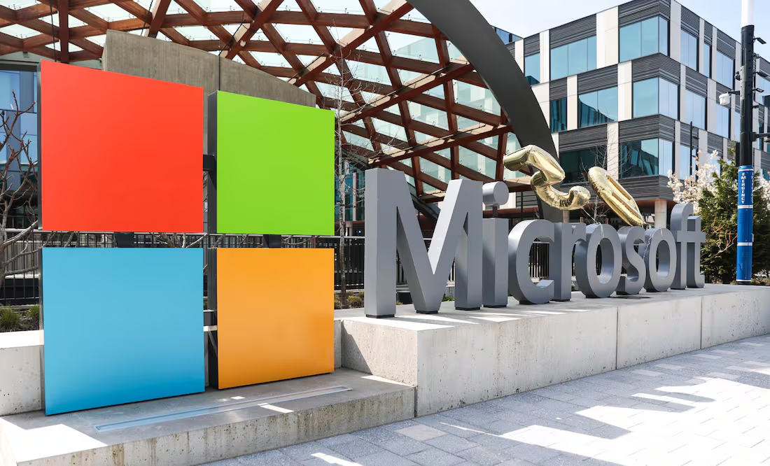 Microsoft suspende servicios de la nube e inteligencia artificial a Israel por presunto uso para vigilar a palestinos
