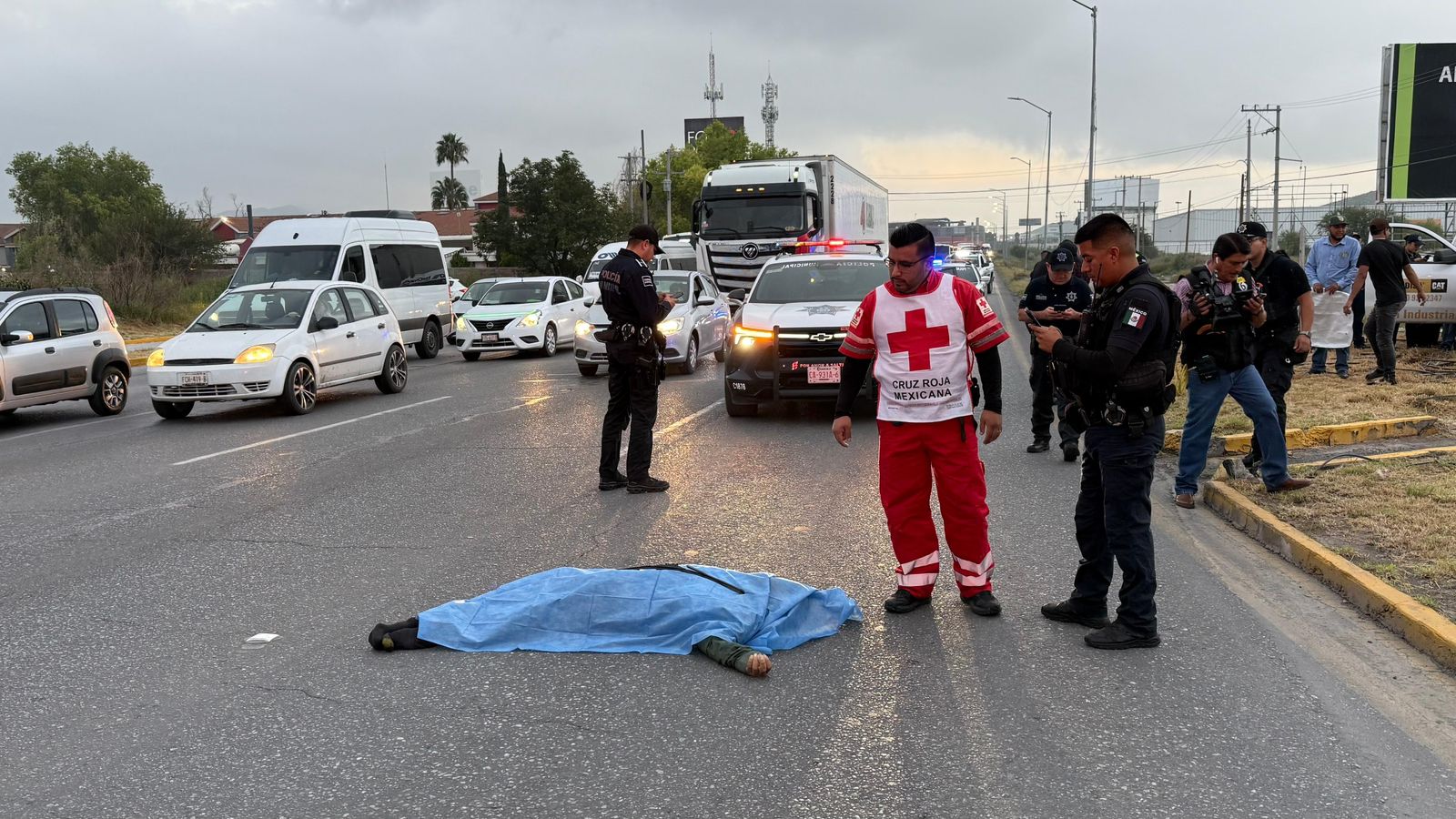 Arrollan y matan a jardinero en Blvd. Venustiano Carranza