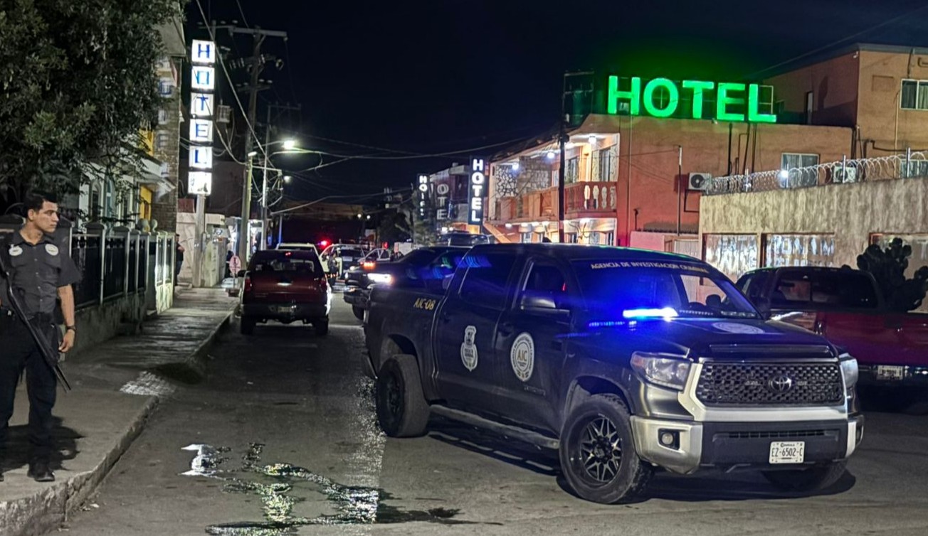 Intentaron sobornar a policías durante cateo