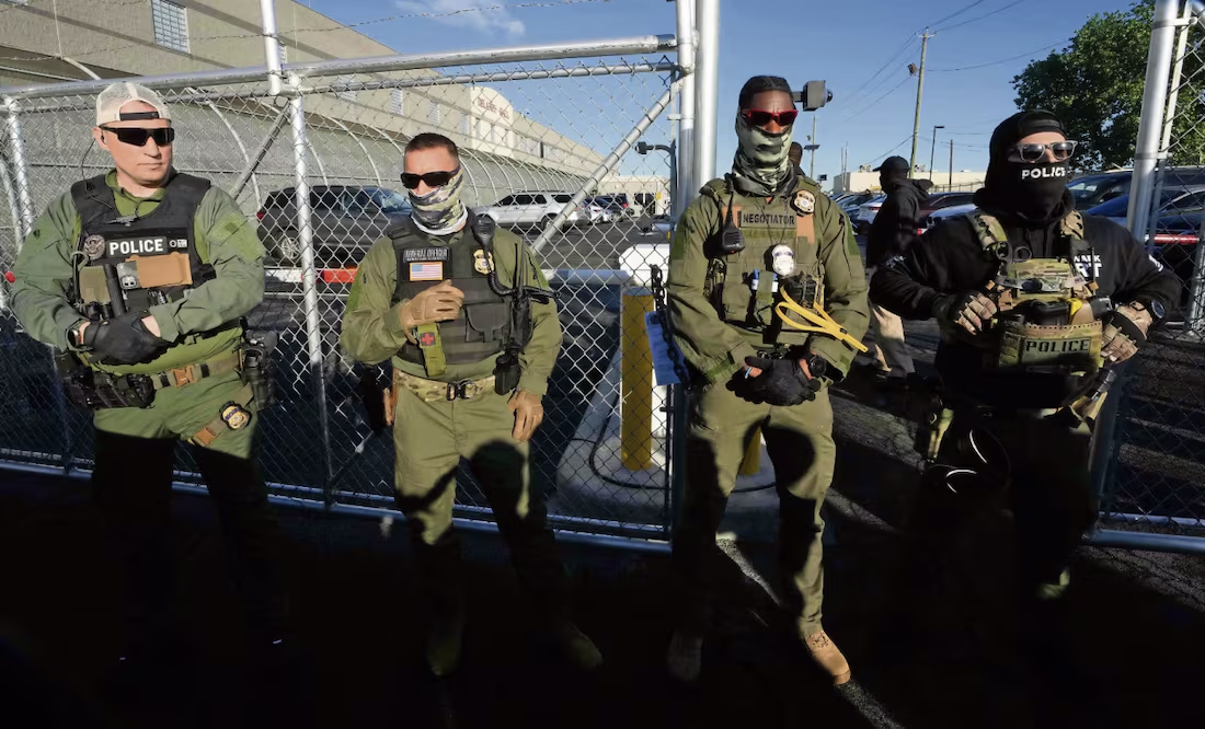 Ofrecen cárteles mexicanos 50 mil dólares por matar a agentes del ICE