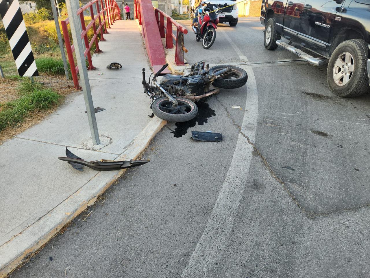 Muere motociclista tras ser embestido