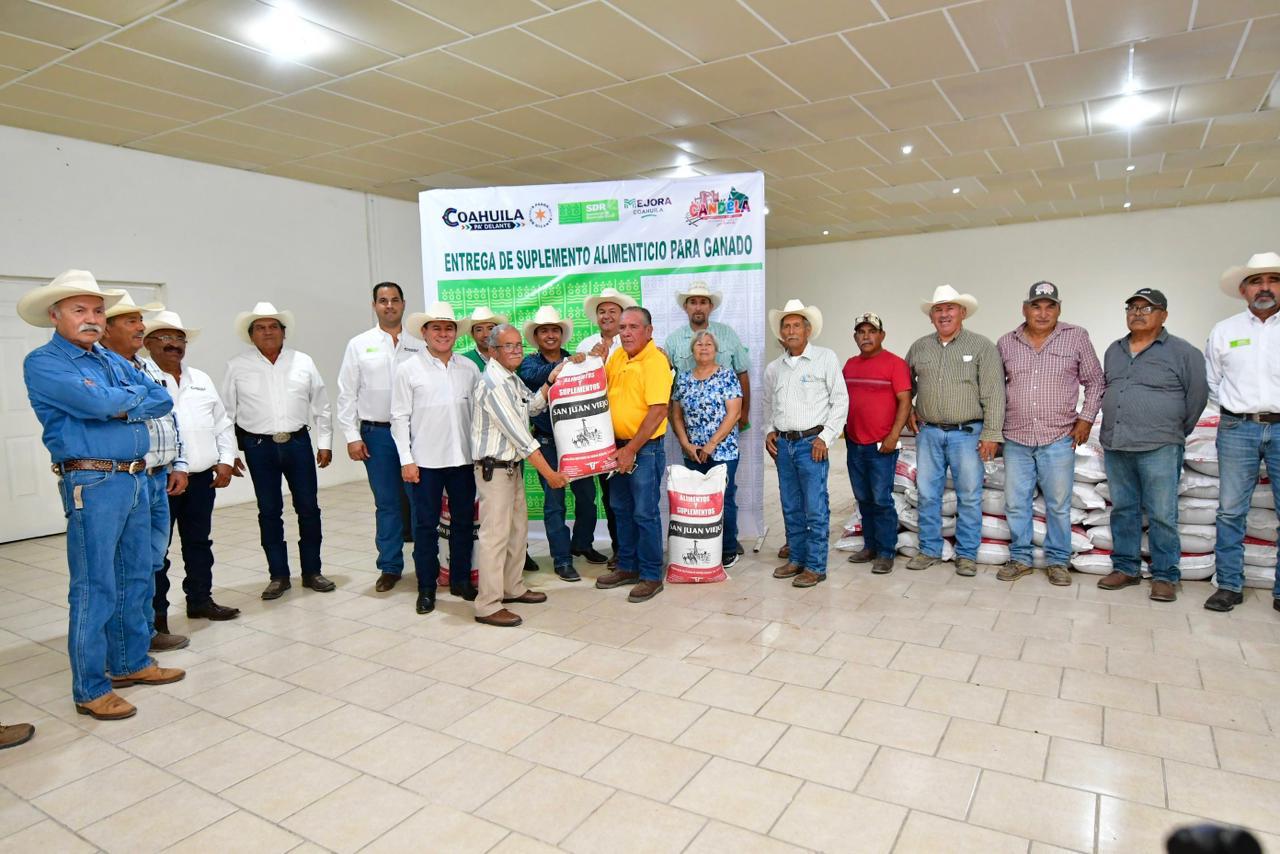 Apoya Mejora Coahuila a ganaderos de Candela