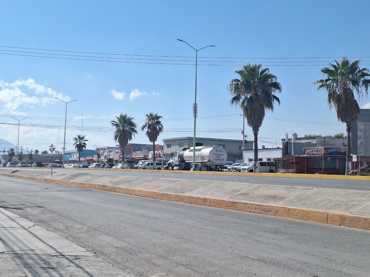 Pipas de combustible siguen bajo revisión