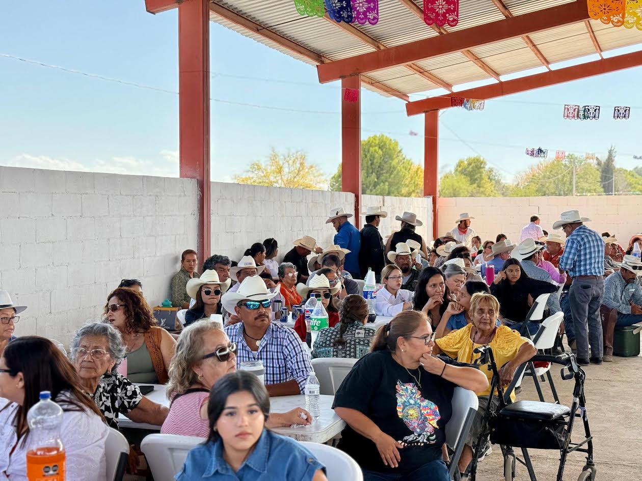 Celebra SB con cabalgata 96 años del ejido El Cerrito