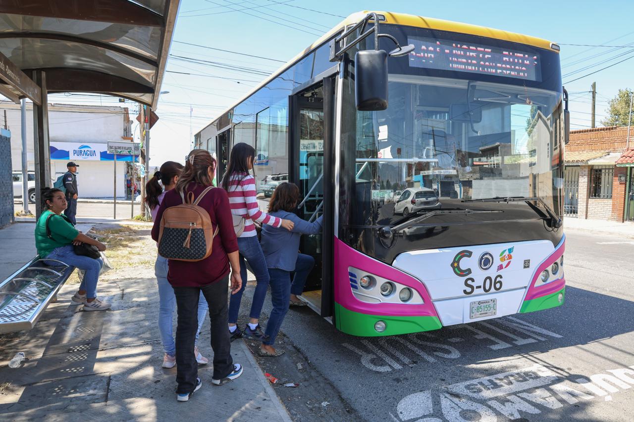 Registran más de 261 mil traslados en las dos rutas troncales del “Aquí Vamos Gratis”
