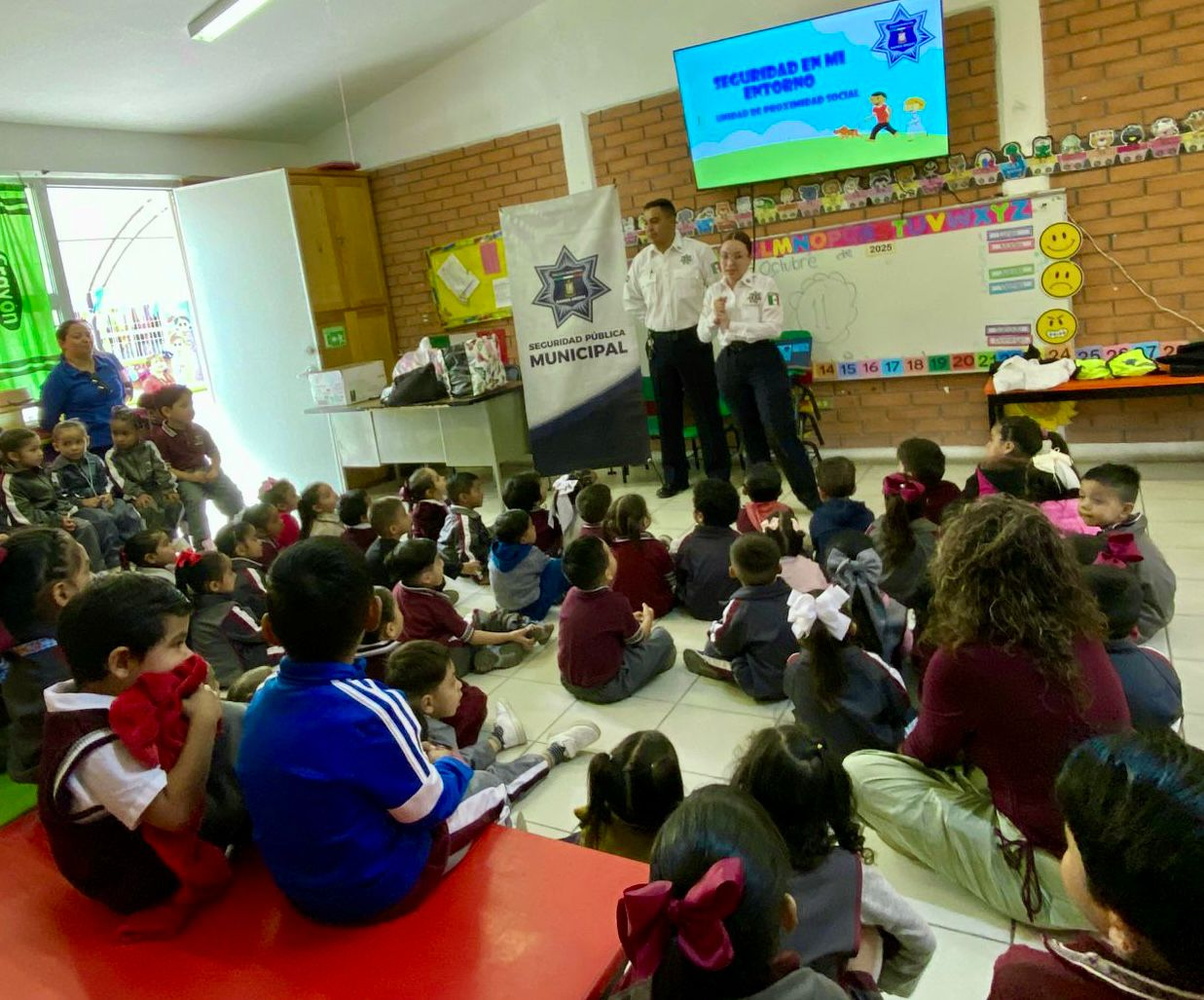 Continúa Ramos Arizpe trabajando en la prevención en escuelas y centros laborales