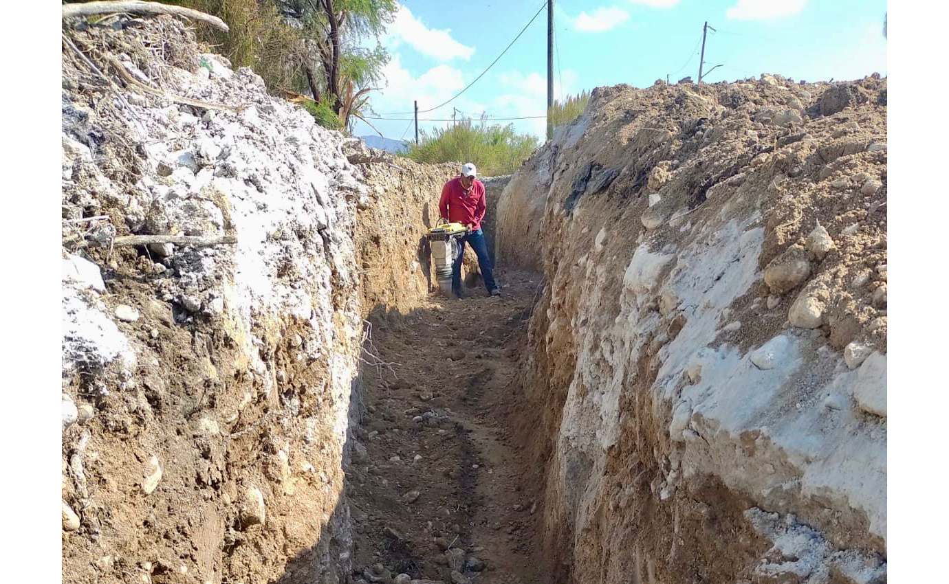 Rehabilitan en Ramos drenaje sanitario en Santa María