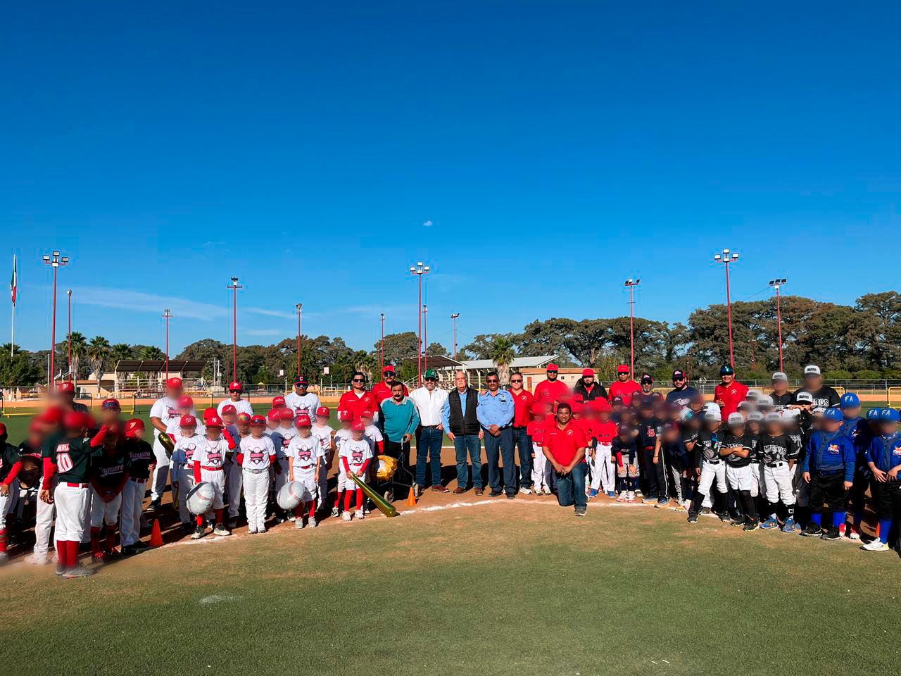 Se inaugura en Múzquiz el Torneo Estatal de Béisbol U7 y U9