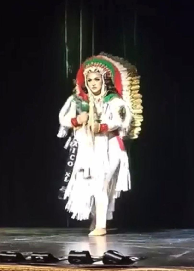 Triunfa sabinense en certamen internacional