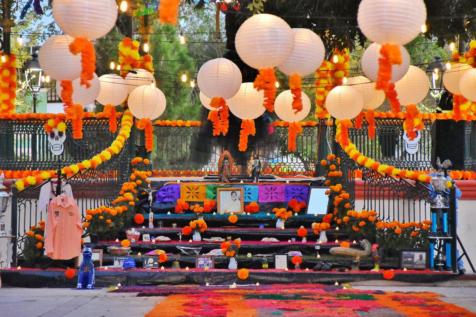 CELEBRA 4-C CON ORGULLO Y COLOR LAS TRADICIONES