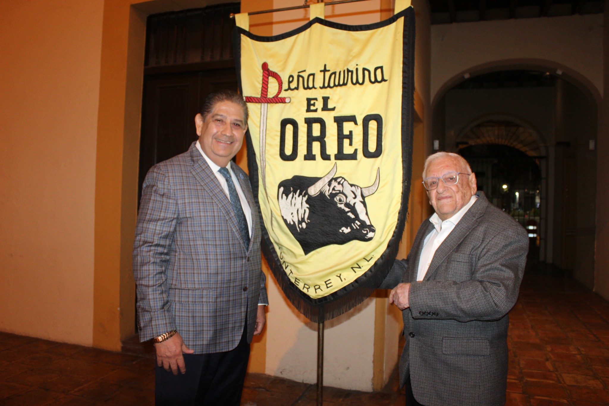 Nombran a ‘Catón’ Socio Honorario de Peña Taurina