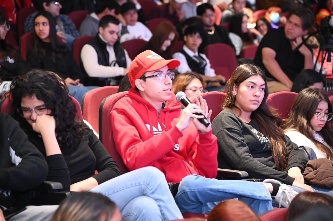 Se suman universitarios a la Red de Seguridad