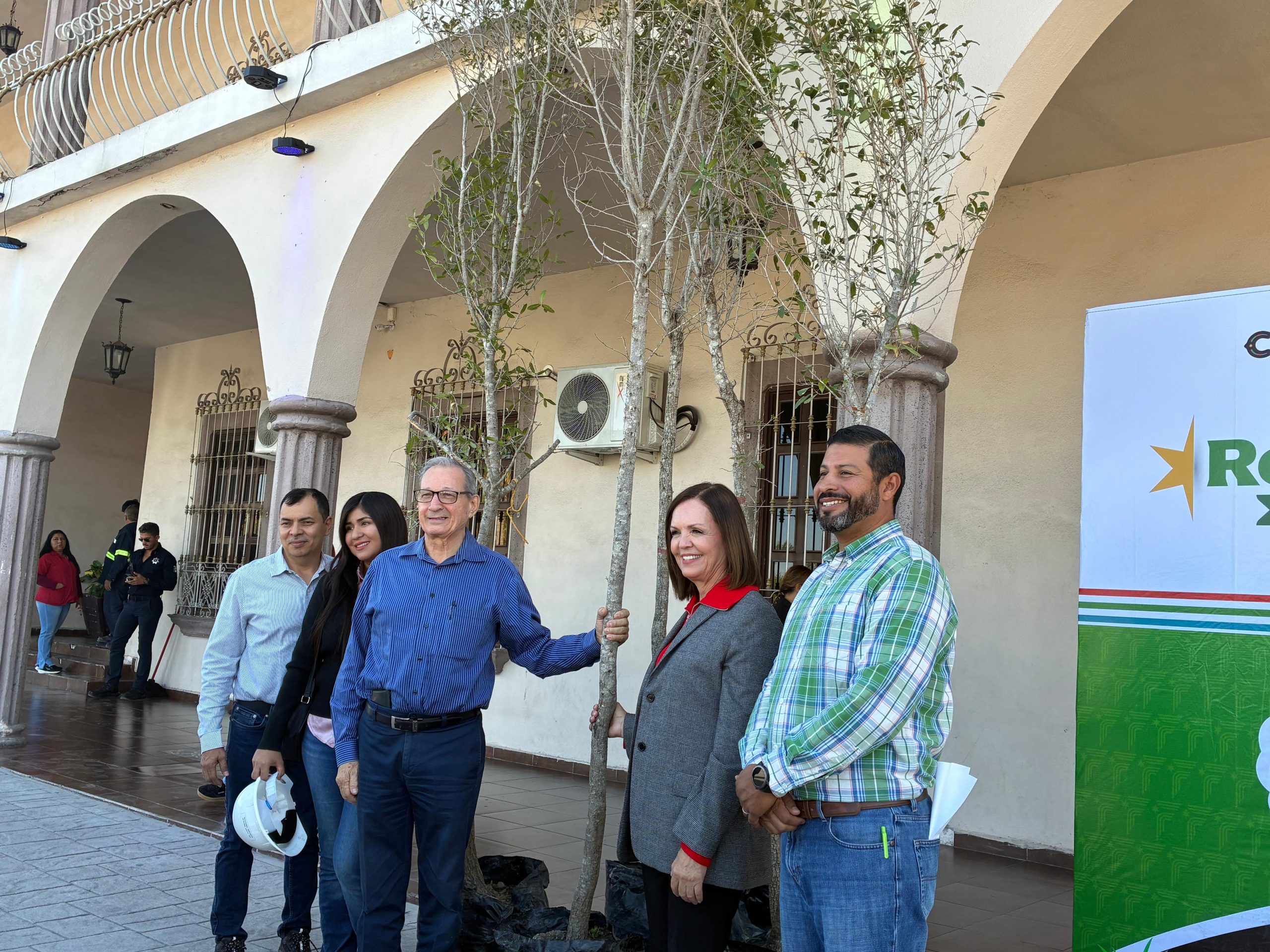 Empresa dona árboles para reforestar Frontera
