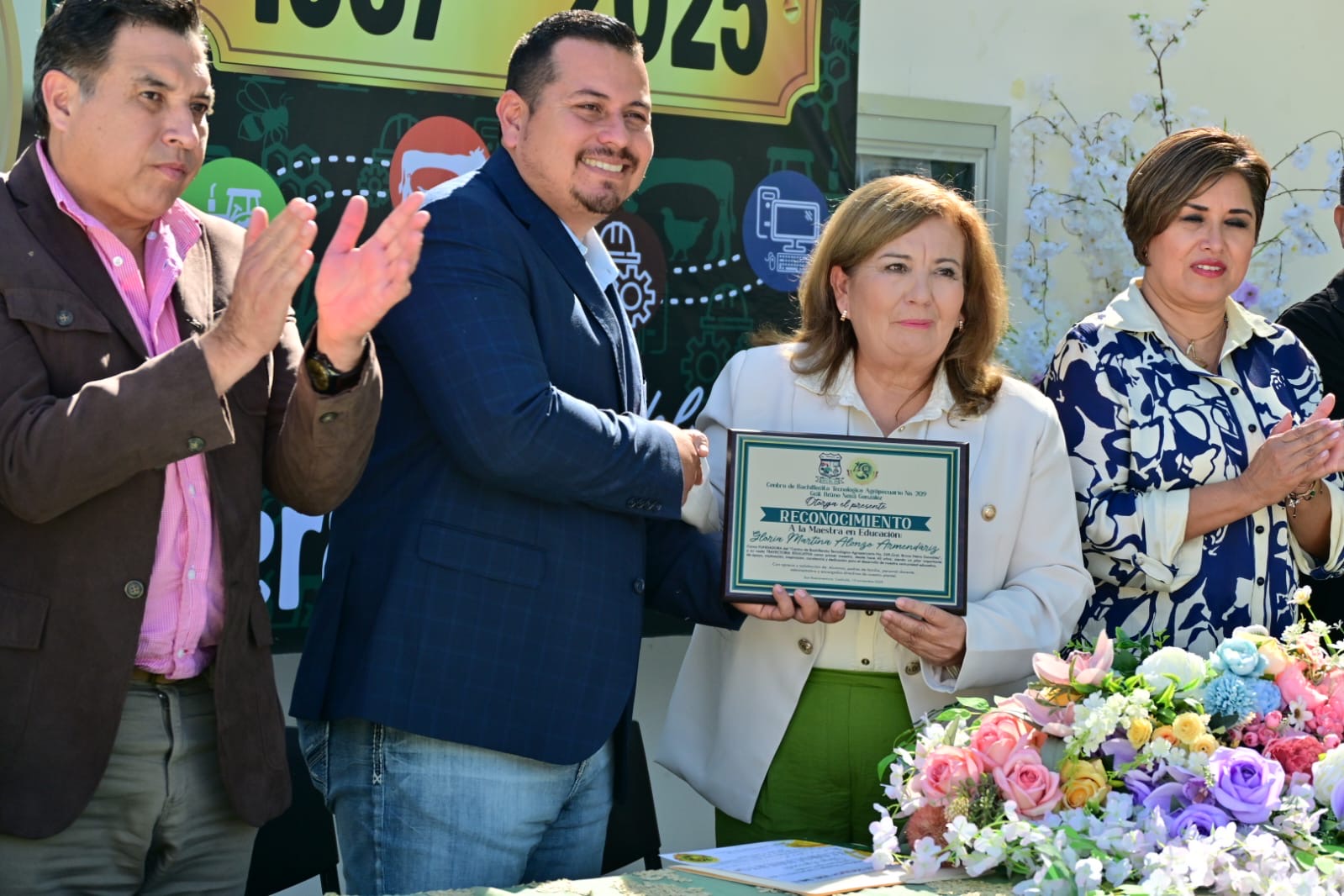 Festeja CBTA 209 su 38 aniversario