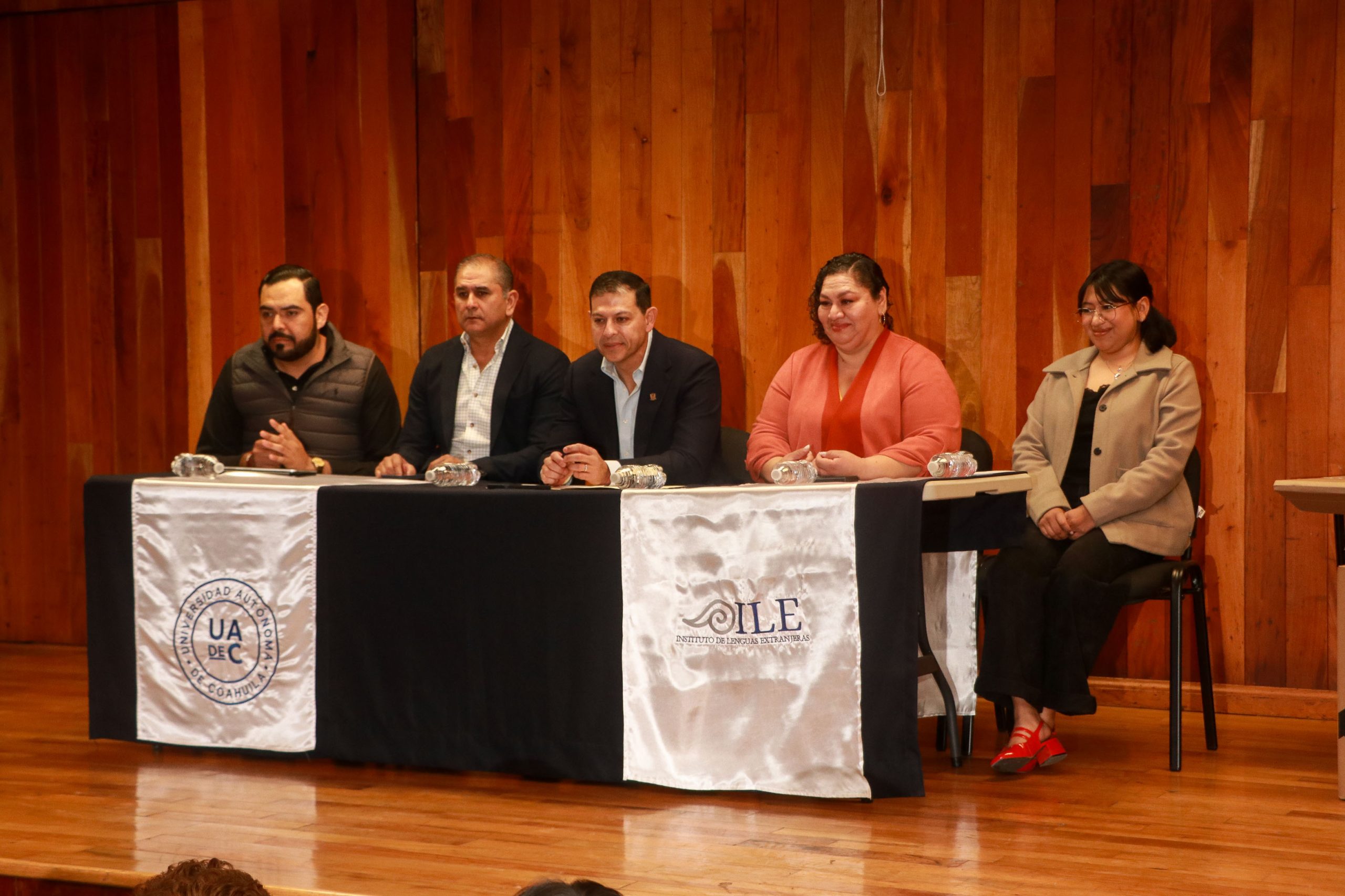 Renueva Consejo ILE de la UAdeC