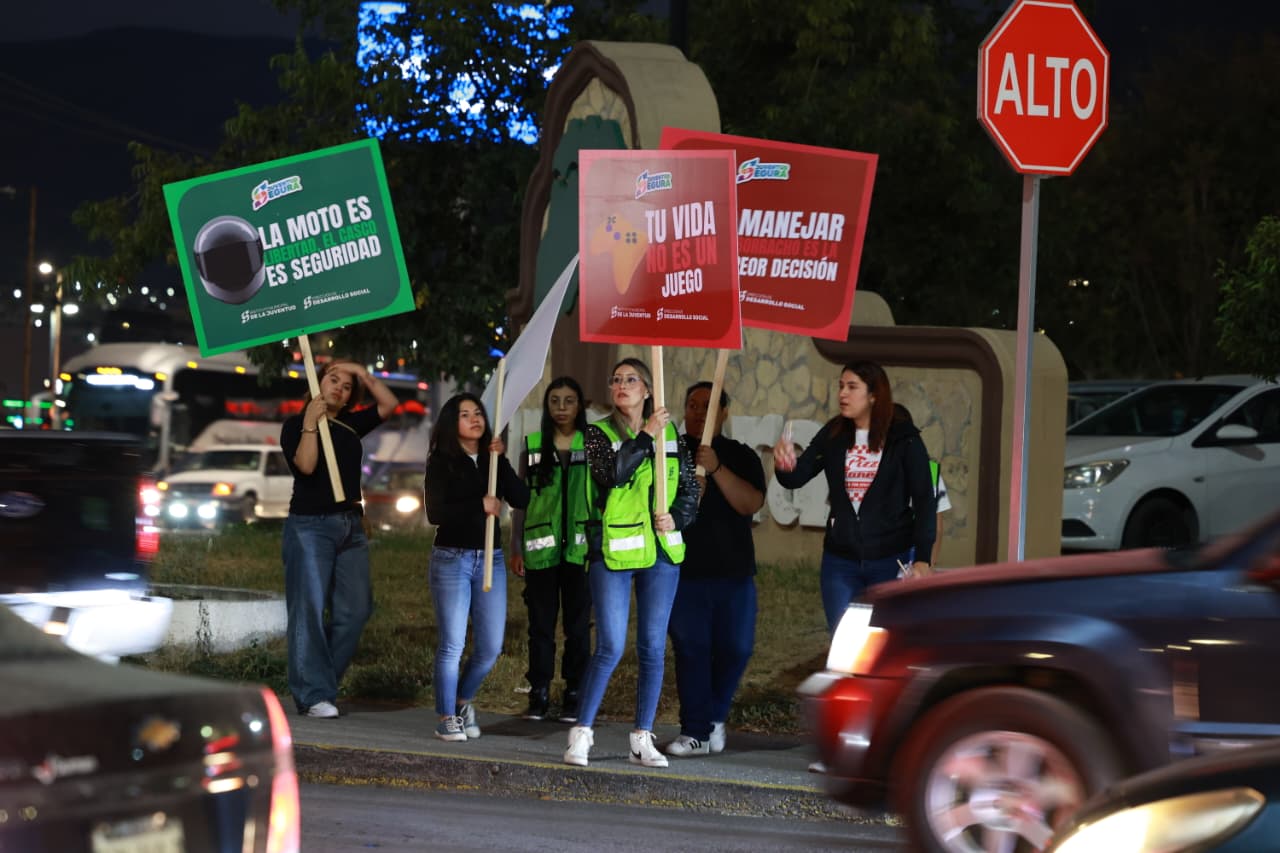 Concientizan jóvenes para prevenir accidentes automovilísticos