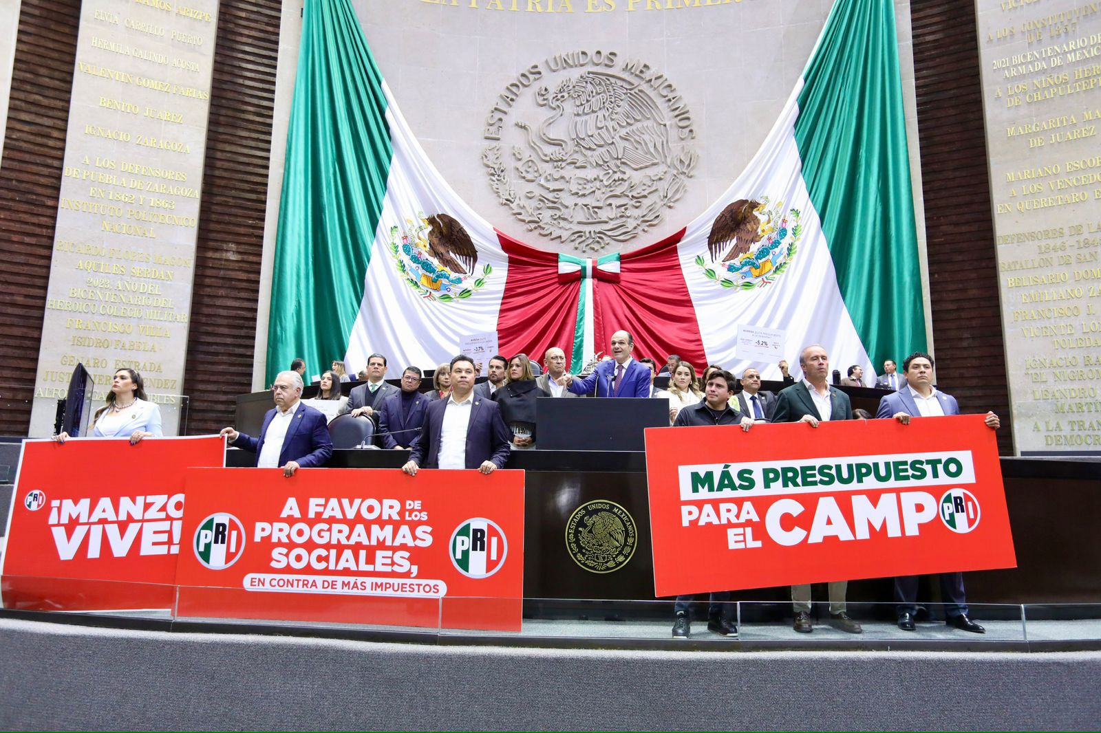 JERICÓ ABRAMO PROPONE DIVIDIR EN CINCO BLOQUES VOTACIÓN DEL PRESUPUESTO 2026 PARA VOTAR A FAVOR DE PROGRAMAS SOCIALES, MORENA LO RECHAZA