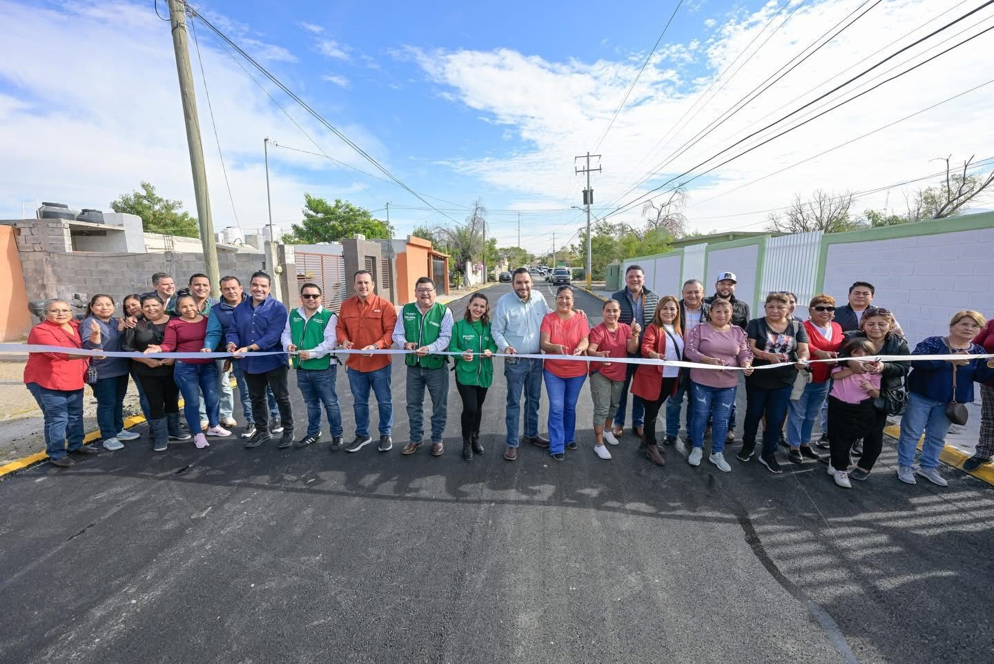 Fortalece infraestructura Carlos en todos los sectores