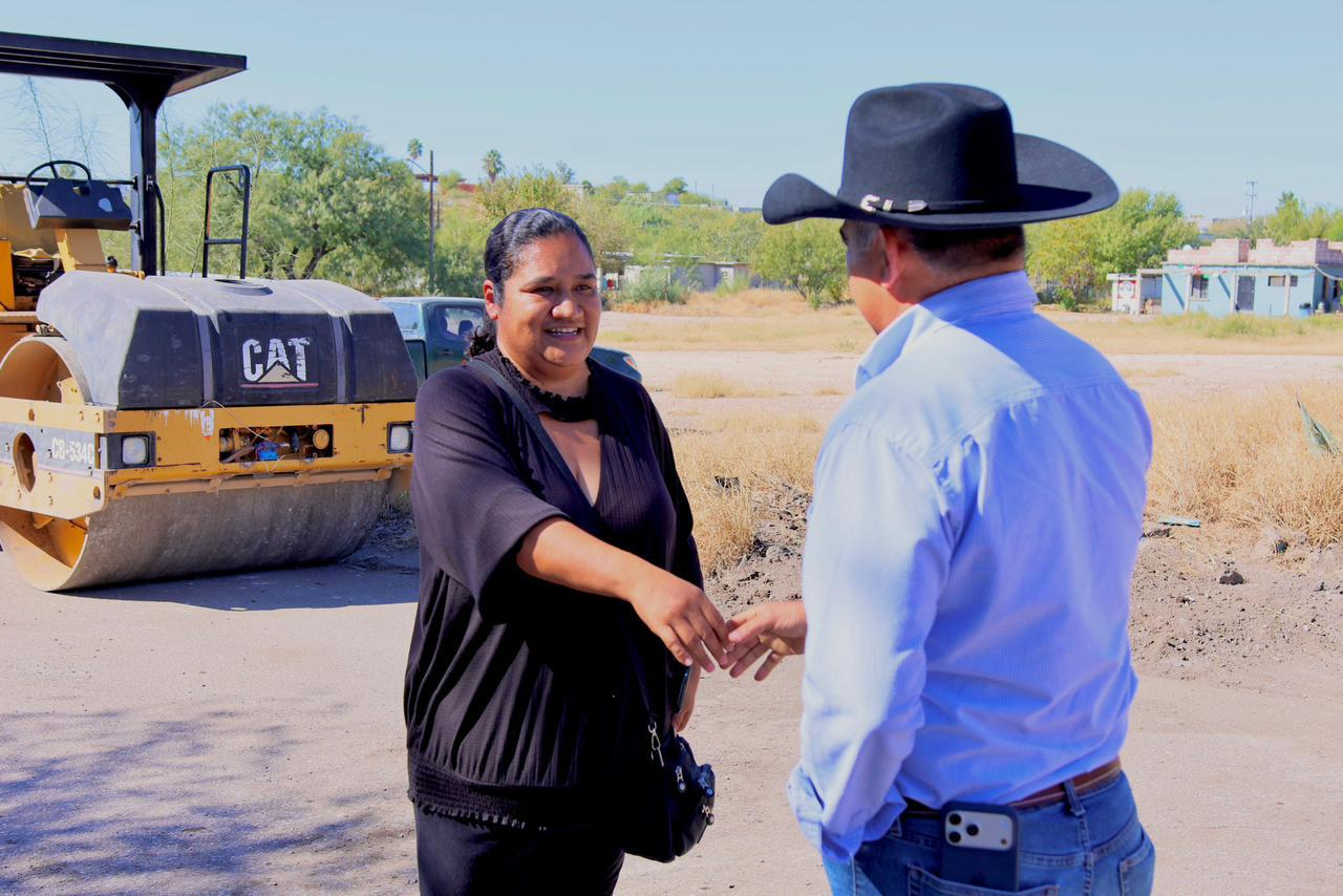 Palabra cumplida: el alcalde Chano Díaz continúa transformando Sabinas con más obras de pavimentación