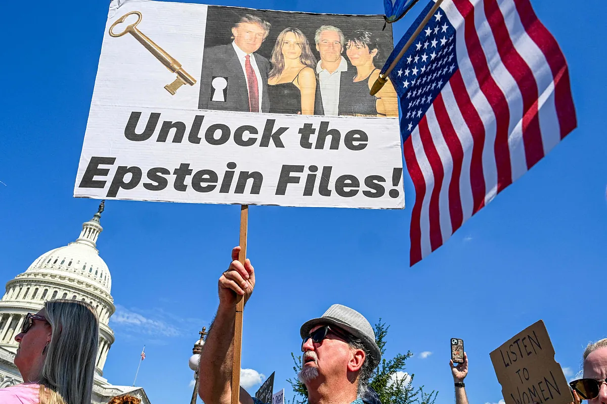 Víctimas del caso Epstein exigen la publicación de todos los archivos al Congreso de EU
