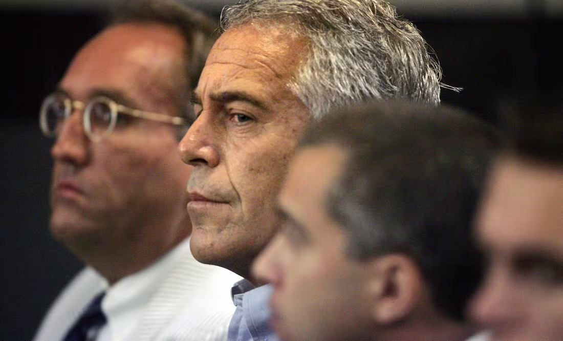 Cámara Baja de EU aprueba obligar a que se hagan públicos los archivos Epstein