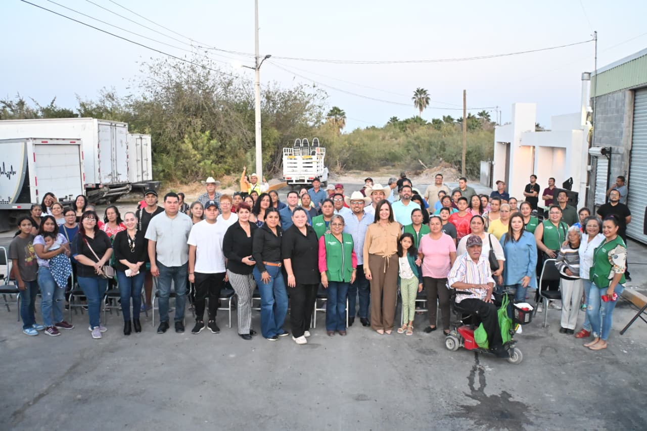 Sari cumple con pavimento en la colonia Héroe de Nacozari