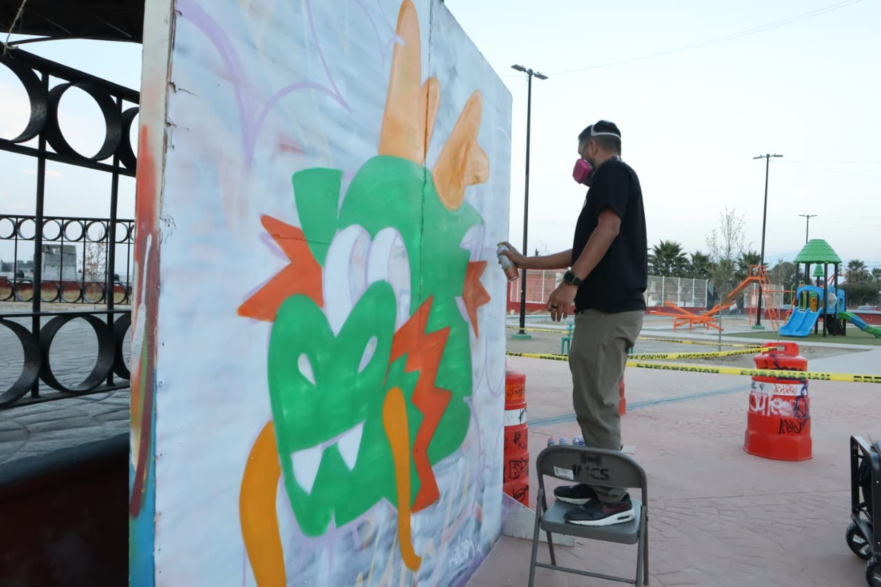 Disfrutan chicos y grandes del arte urbano con La Ruta Más Creativa
