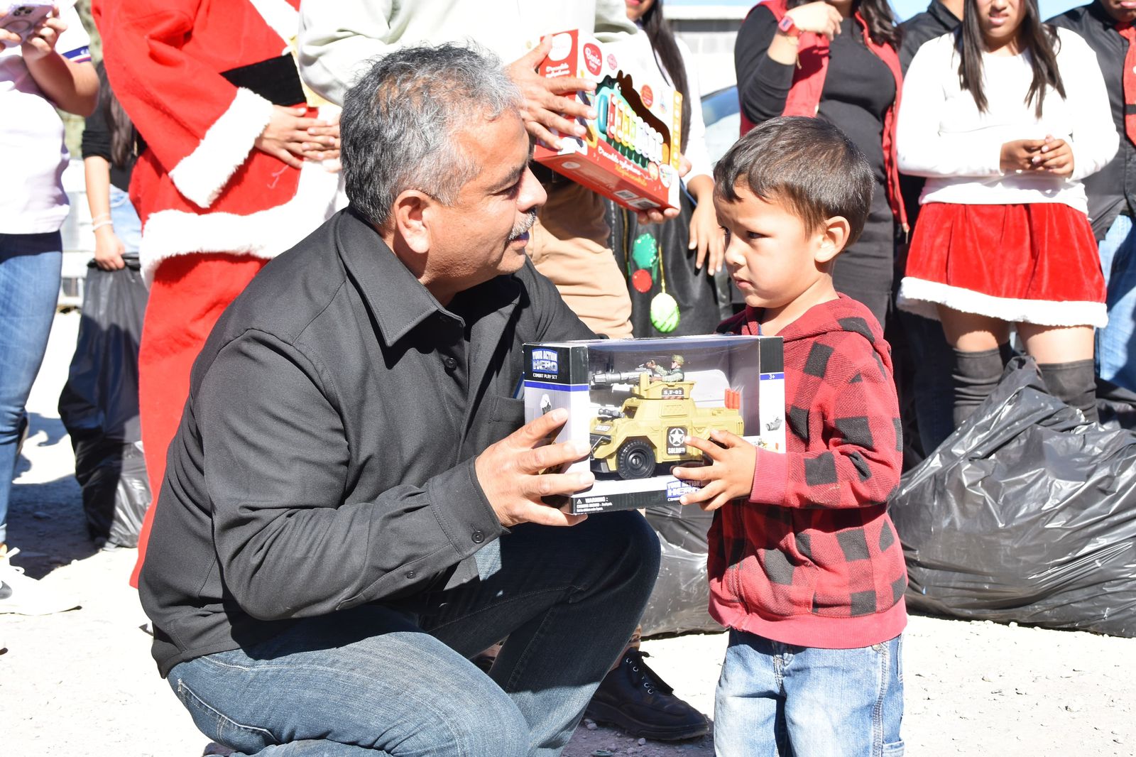 Lleva “Activa Tu Magia” sonrisas y solidaridad a niñas y niños de 4-C