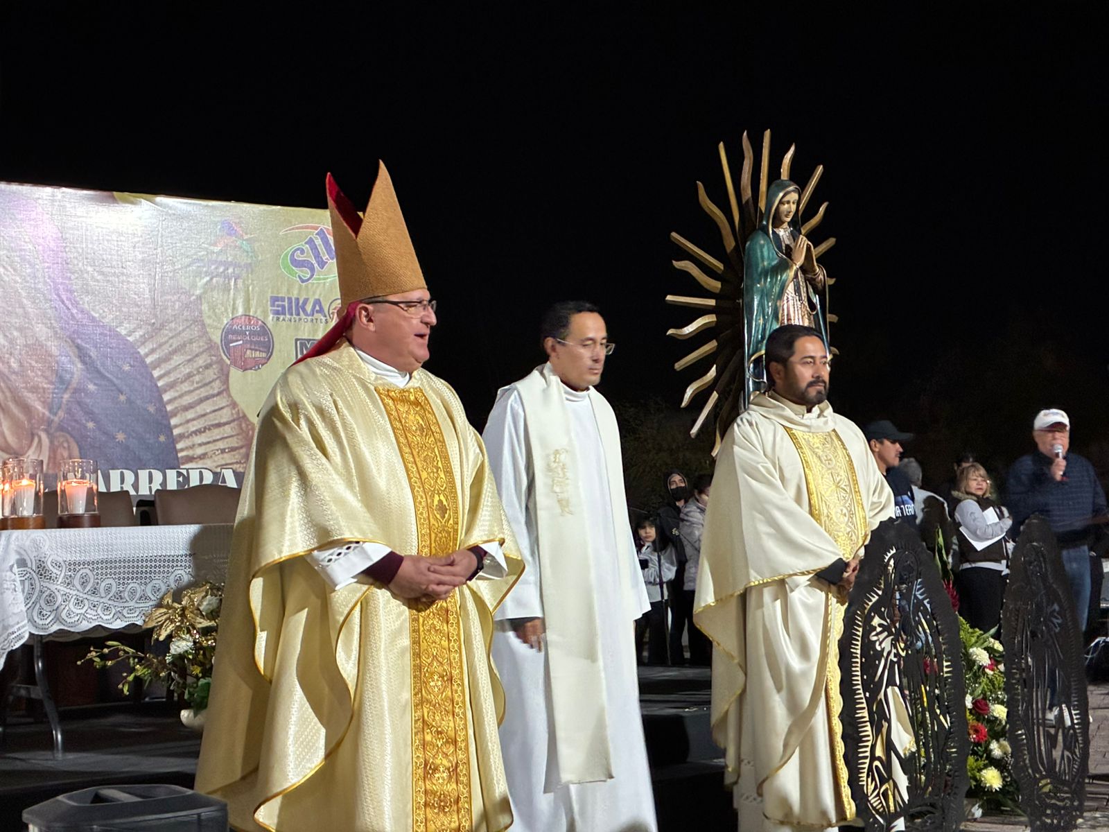 Oran por AHMSA en la misa guadalupana