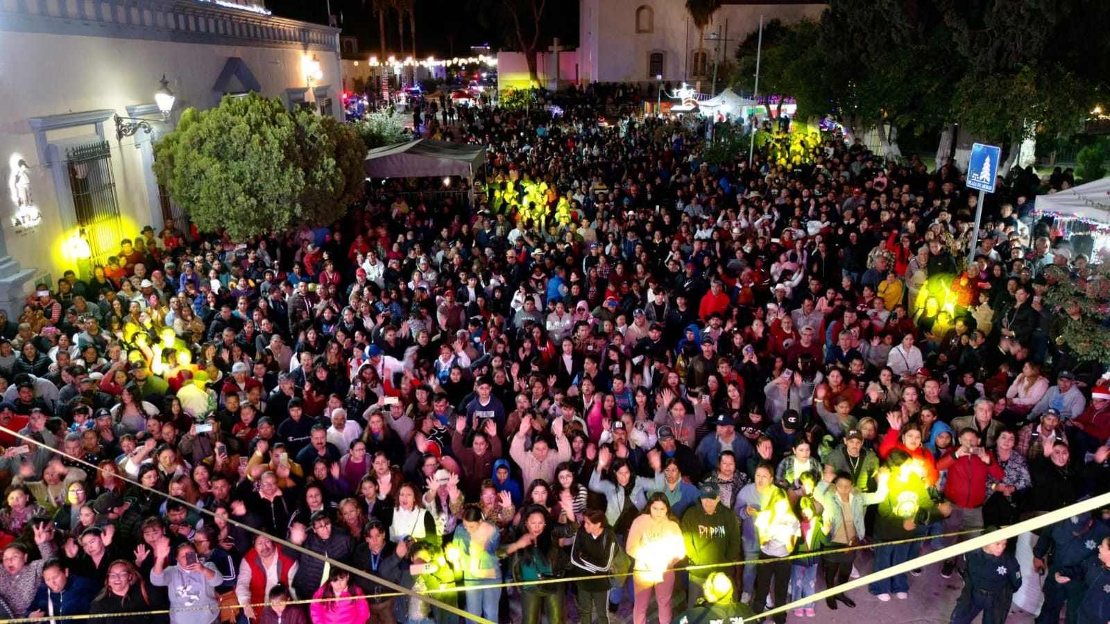 Sonido Mazter enciende Mega Posada Navideña