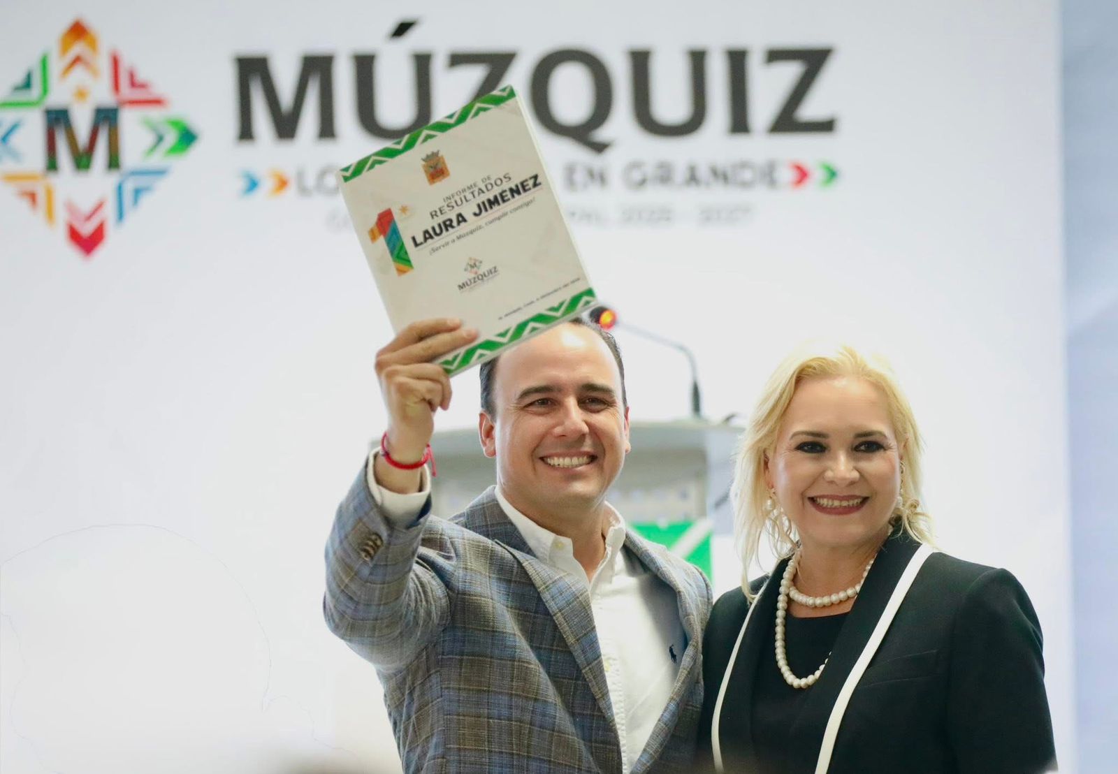 Rinde Laura Jiménez su 1er Informe de Resultados