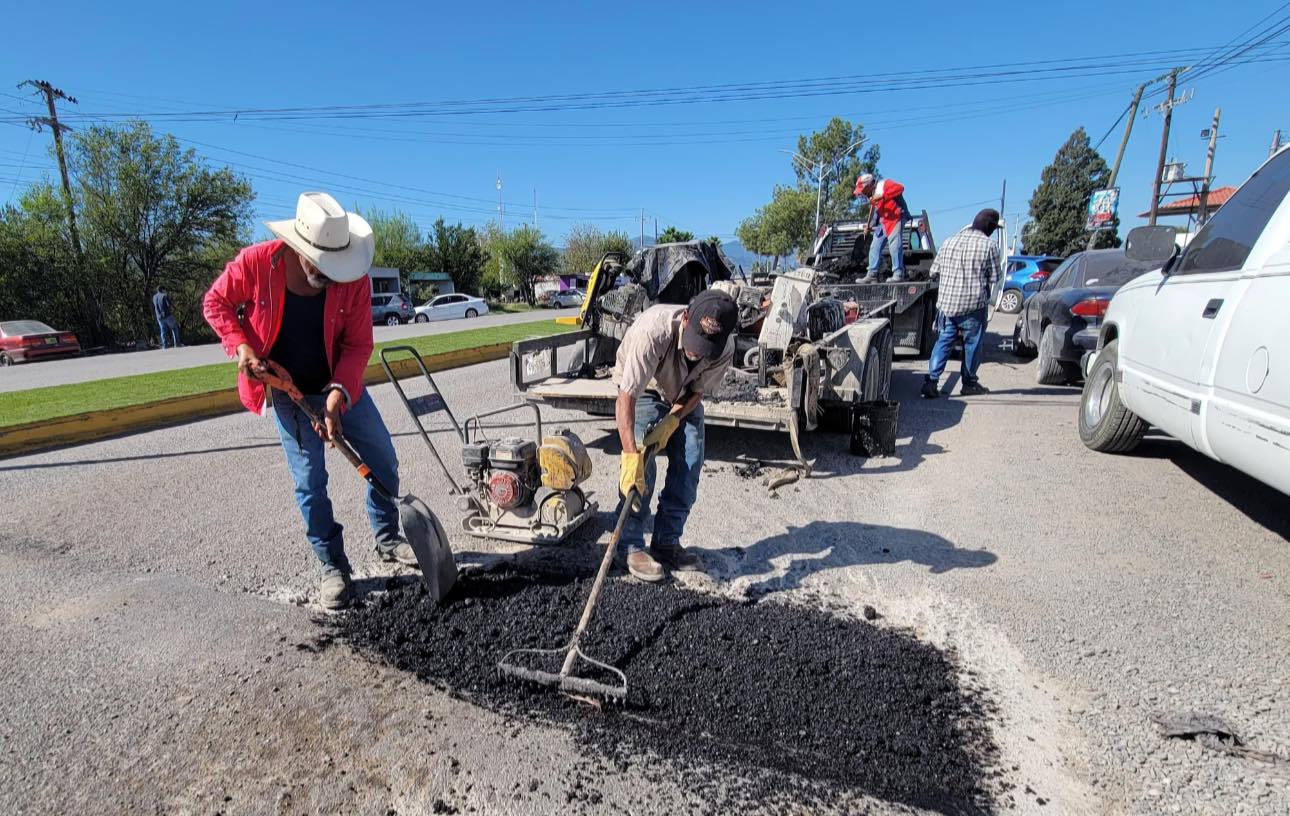 “Seguimos trabajando por mejores calles para Múzquiz”