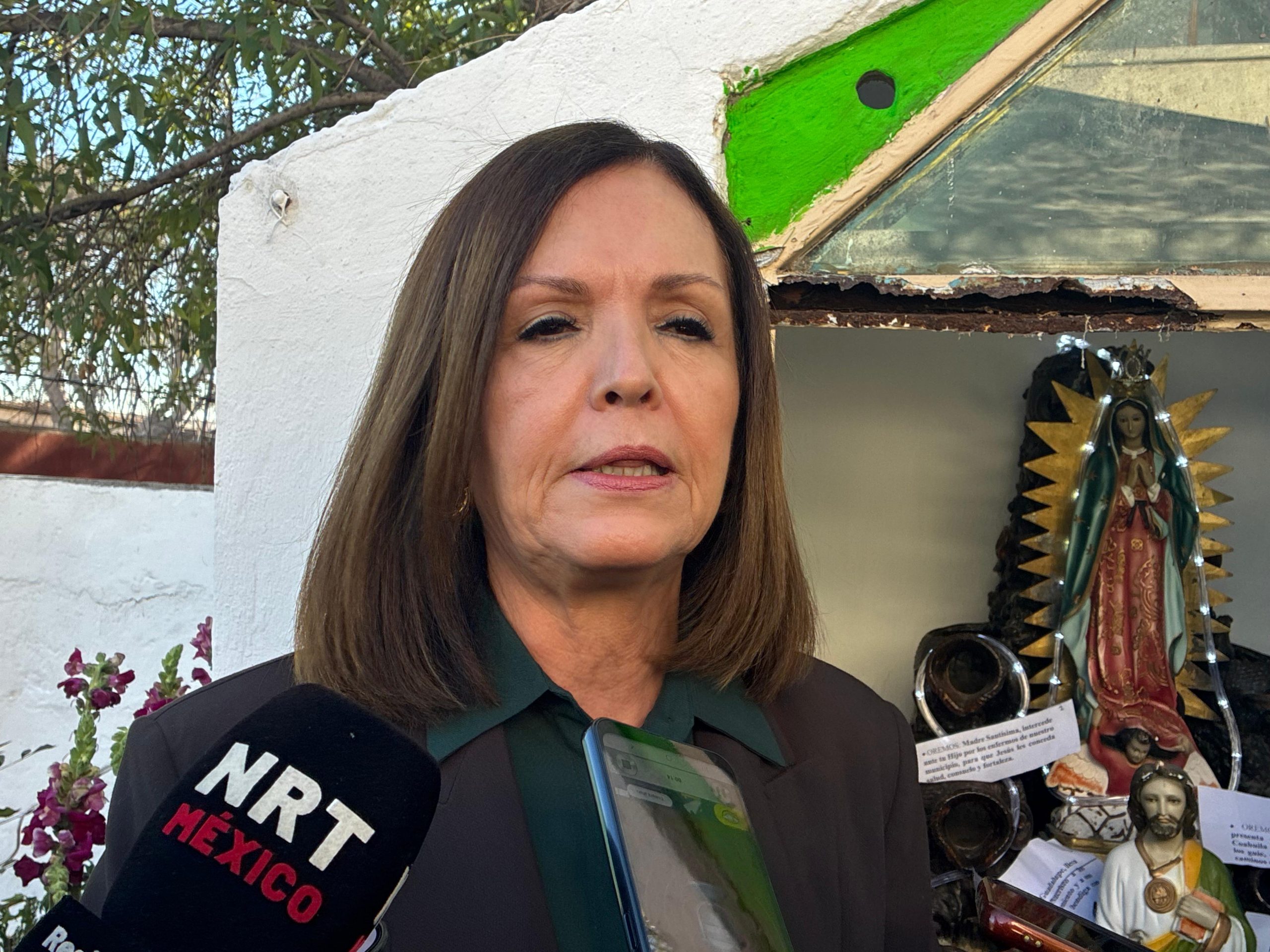 Armonía y mucho amor son los deseos De Sari Pérez a los vecinos de Frontera